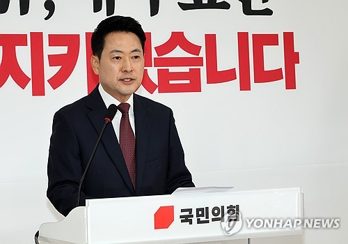 장동혁, 李에 '재선거' 최후통첩…유럽 전 긴급 회담 압박