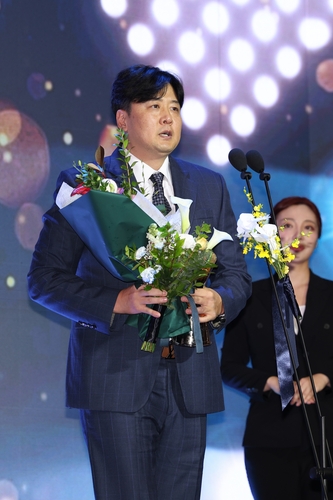 KBO 김정국 심판, 16년 외길 1500경기 ‘전설의 탄생’