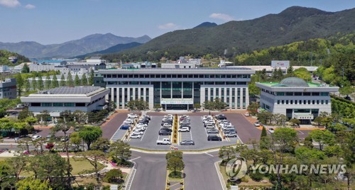 밀양시, '미술·무용 치유'로 경도인지장애 노인 인지·활력 증진